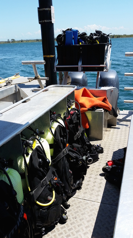 South West Rocks Dive Centre - Viper boat - dive deck view